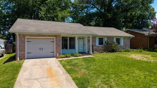 2621 Meadow Lark Lane, Evansville, IN 47720