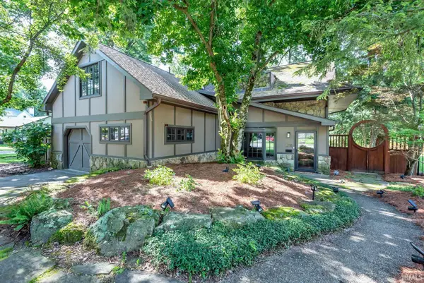 1016 E Maxwell Lane, Bloomington, IN 47401