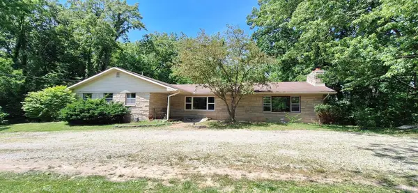 2588 W 250 S Road, Warsaw, IN 46580