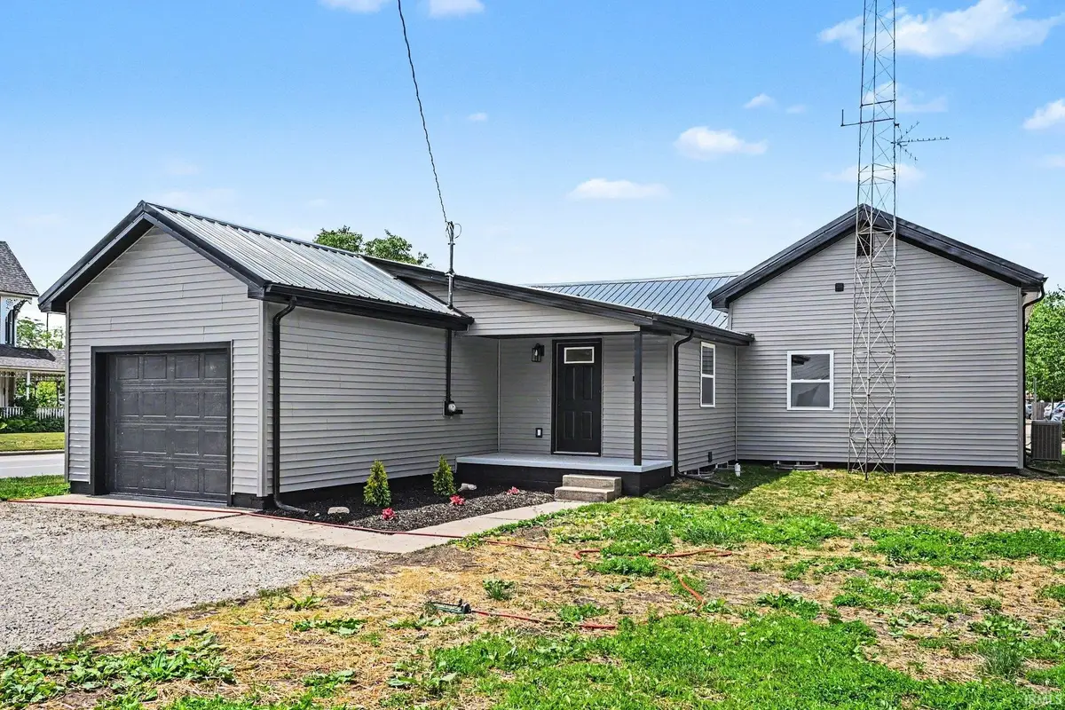 319 S Indiana Street, Warsaw, IN 46580 - #1