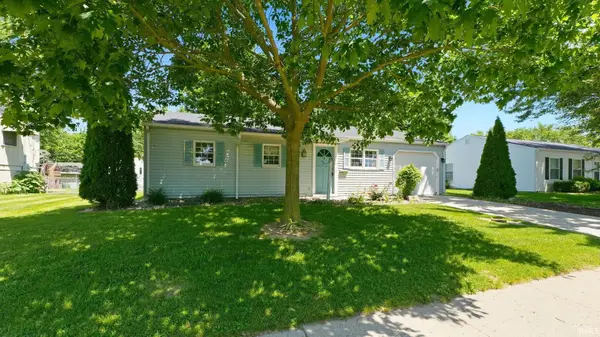 13 Holden Road, Columbia City, IN 46725