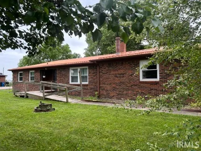 129 N Kirkwood Avenue, Fowlerton, IN 46930 - #1
