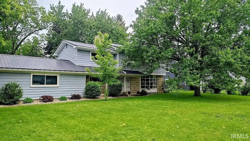 917 Summit Avenue, Bluffton, IN 46714 - #1