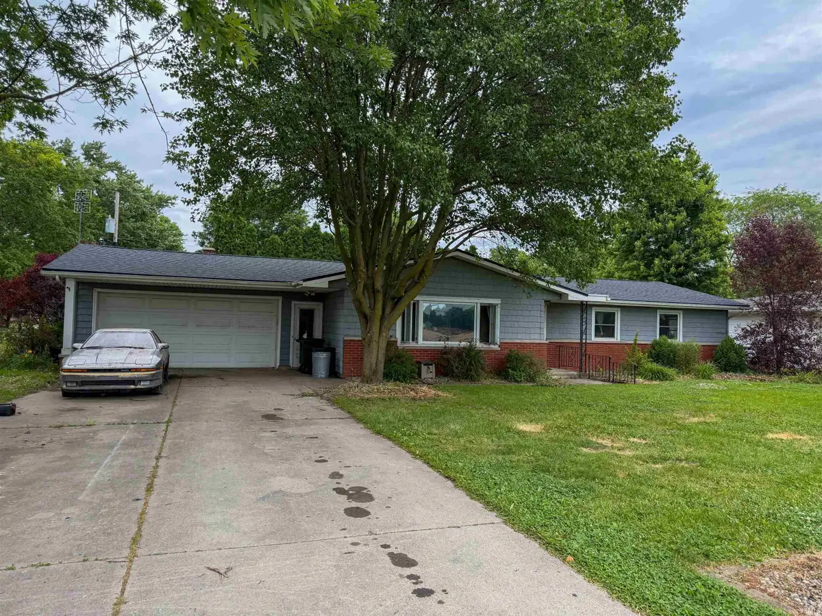 1123 W Main Street, Berne, IN 46711 - #1
