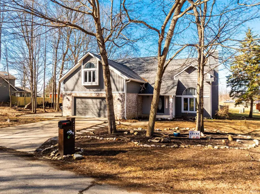 2504 W Sun Valley Parkway, Muncie, IN 47303 - #2