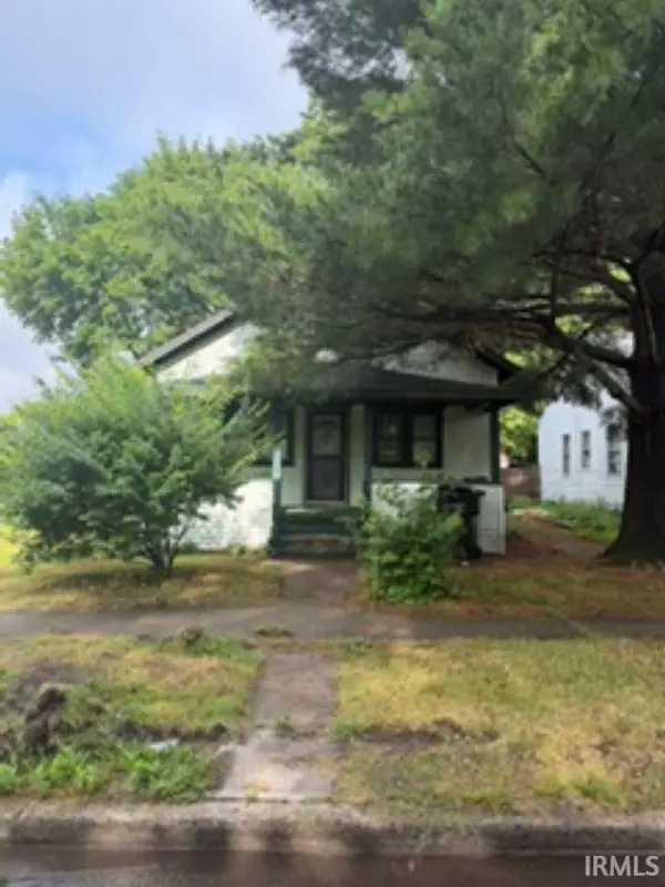 909 Huey Street, South Bend, IN 46628
