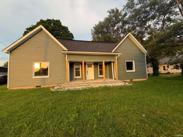 965 S 9th Street, Mitchell, IN 47446