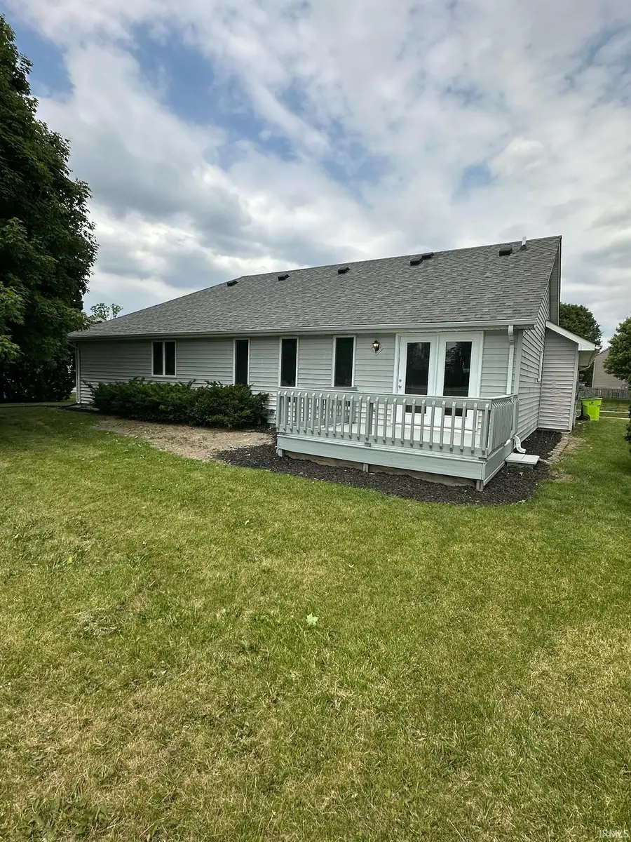405 Carlisle Drive, Huntington, IN 46750 - #3