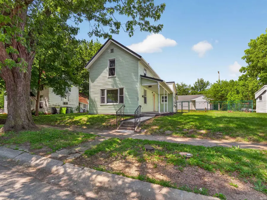 422 Frederick Street, Huntington, IN 46750 - #2