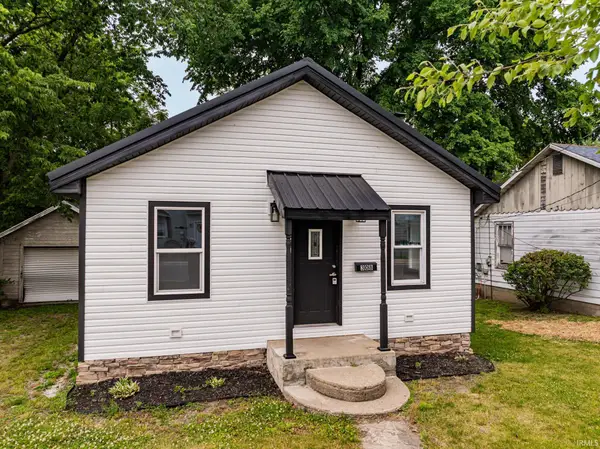 308 W Boston Street, Syracuse, IN 46567