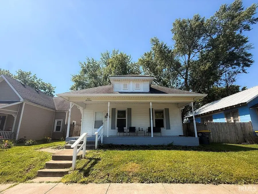 1217 W 3rd Street, Anderson, IN 47304 - #2