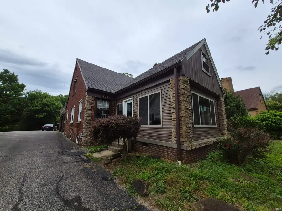 1804 Newton Street, Jasper, IN 47546 - #2