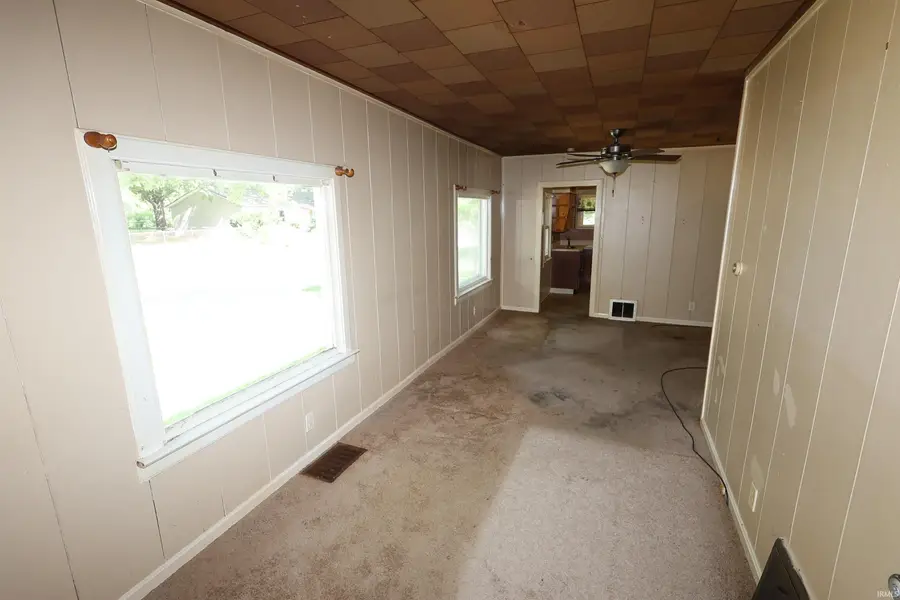 802 E Emerald Street, Elkhart, IN 46514 - #2