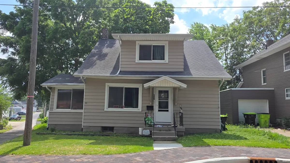 607 E Tipton Street, Huntington, IN 46750 - #1