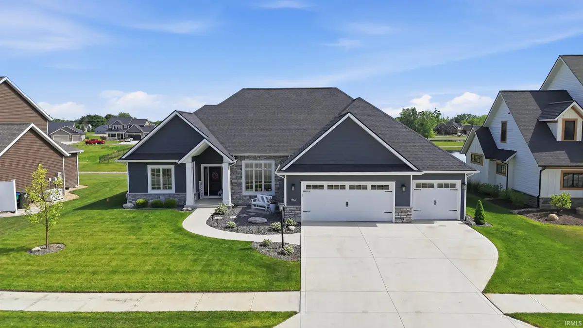 5306 Greyson Heights Drive, Auburn, IN 46706 - #1