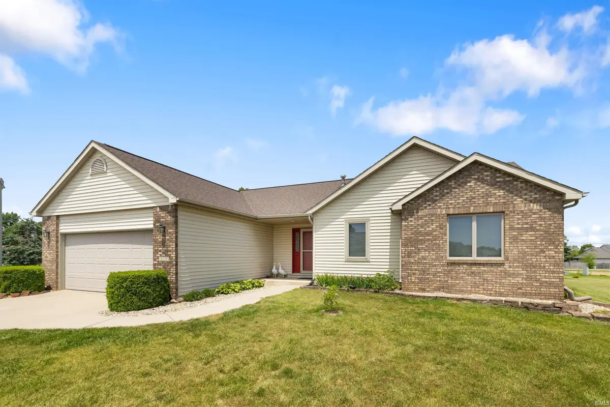 4239 Fenwick Drive, New Haven, IN 46774 - #1