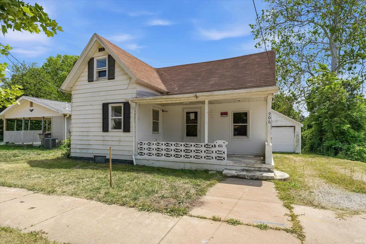 906 River Avenue, Goshen, IN 46528 - #1