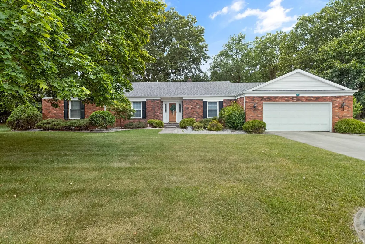 115 Greenfield Drive, Middlebury, IN 46540 - #1