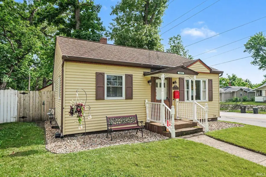 1025 W Battell Street, Mishawaka, IN 46545 - #3