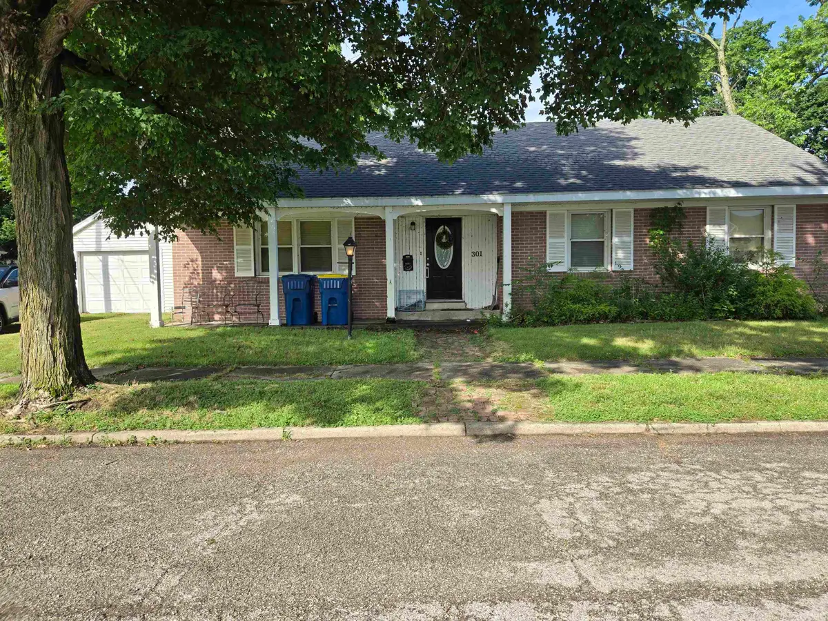 301 Dubois Street, Vincennes, IN 47591 - #1