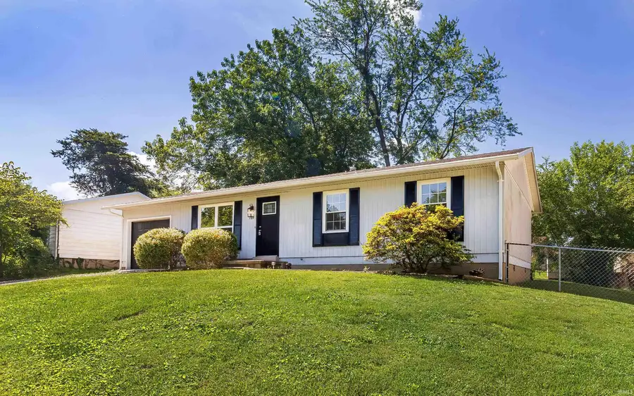 105 Carlisle Court, Chandler, IN 47610 - #3