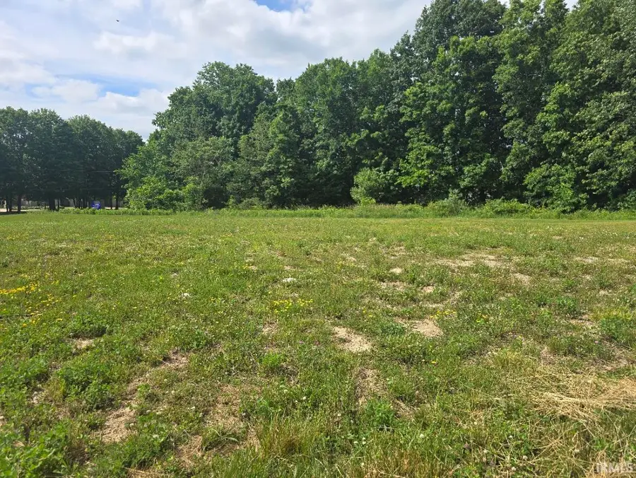 801 Knights Crossing, Kendallville, IN 46755 - #3