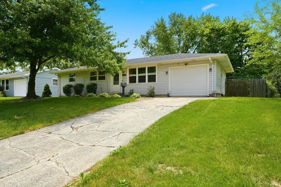 340 Tweedwood Drive, New Haven, IN 46774 - #2