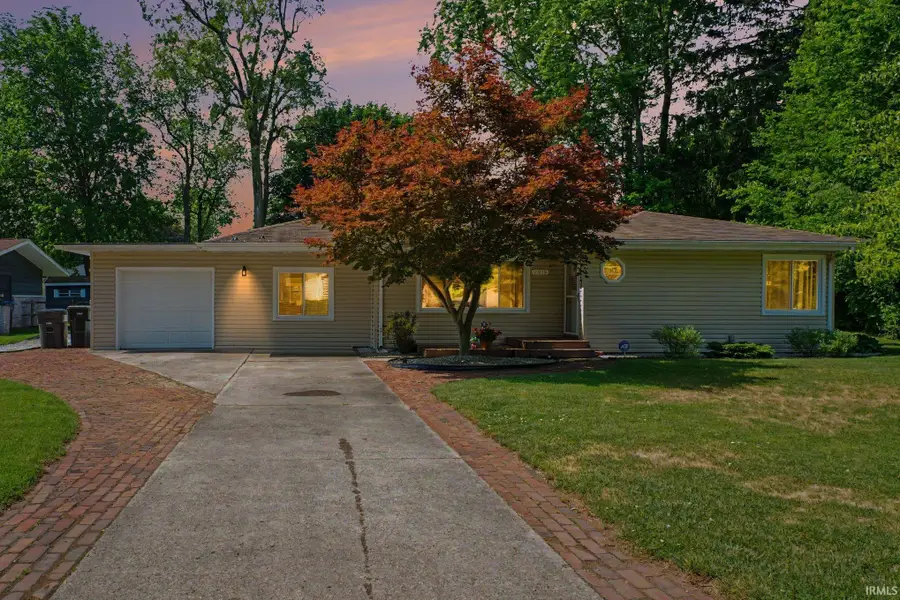 2919 Calumet Avenue, Elkhart, IN 46514 - #2