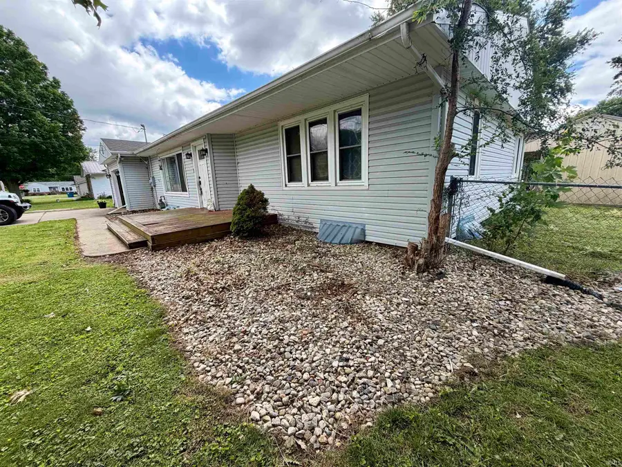 2313 Brookwood Drive, Logansport, IN 46947 - #2