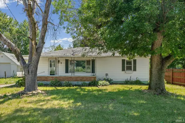 305 S Smith Street, Boswell, IN 47921