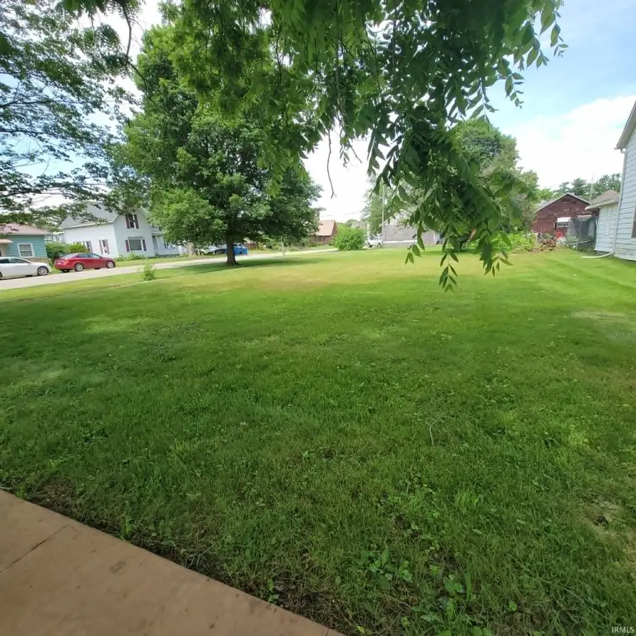 407 Kentucky Street, Walkerton, IN 46574 - #3