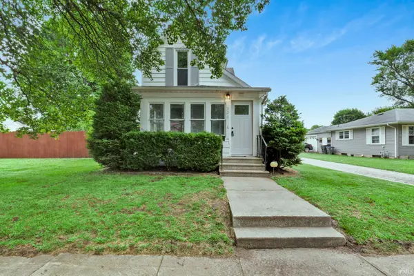 220 Crescent Street, Elkhart, IN 46516