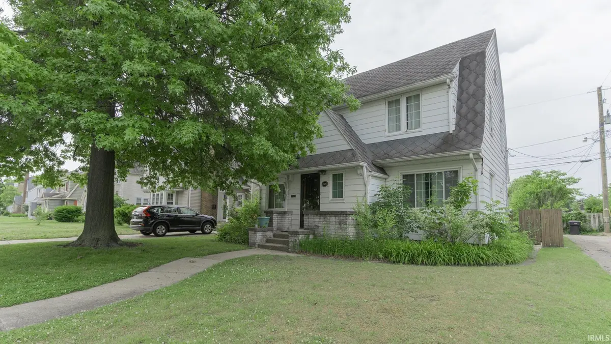 1336 E South Street, South Bend, IN 46615 - #1