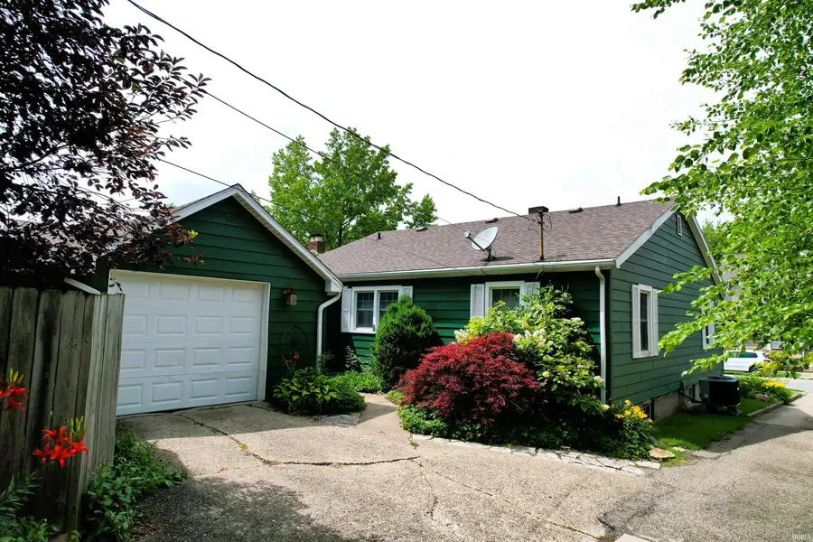 605 E Main Street, Crawfordsville, IN 47933 - #3