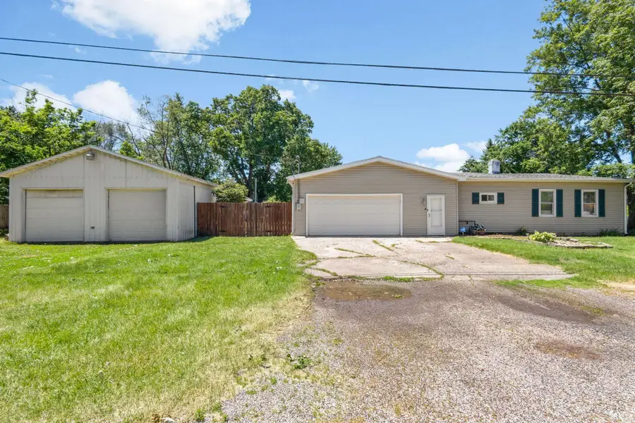 29766 Carolina Avenue, Elkhart, IN 46516 - #2