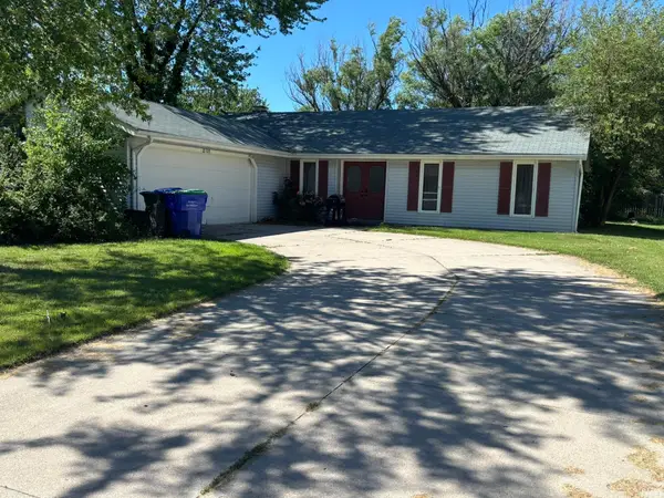 22109 Ash Street, Woodburn, IN 46797