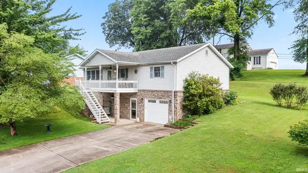 510 Sunrise Drive, Huntingburg, IN 47542