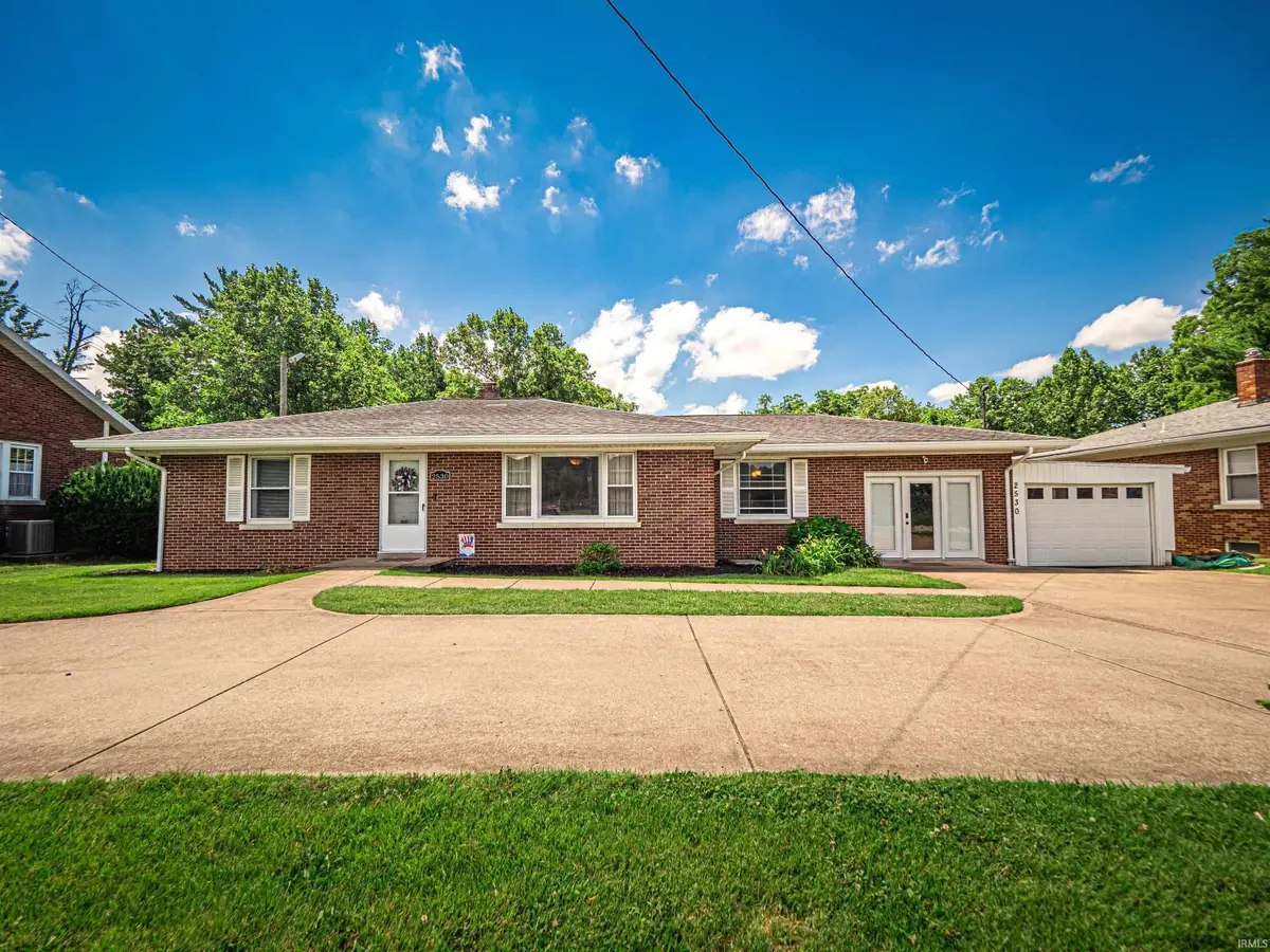 2530 Harmony Way, Evansville, IN 47720 - #1