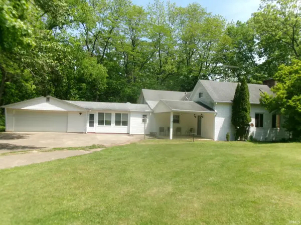 8362 S State Road 263 Road, Williamsport, IN 47993