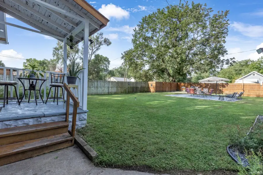 2113 Decamp Avenue, Elkhart, IN 46517 - #2
