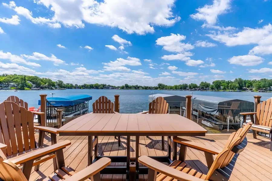 400 Lane 221b Hamilton Lk, Hamilton, IN 46742 - #3