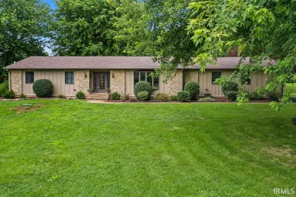 971 W County Road 420 N, Connersville, IN 47331