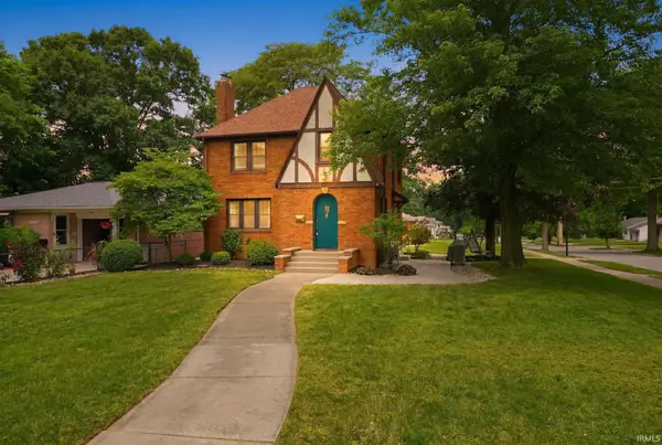 1832 Purdue Drive, Fort Wayne, IN 46808