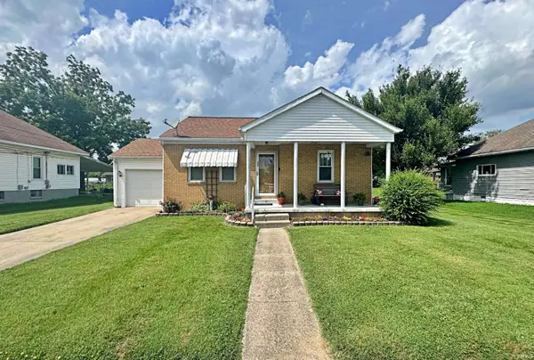 402 W Sycamore Street, Washington, IN 47501