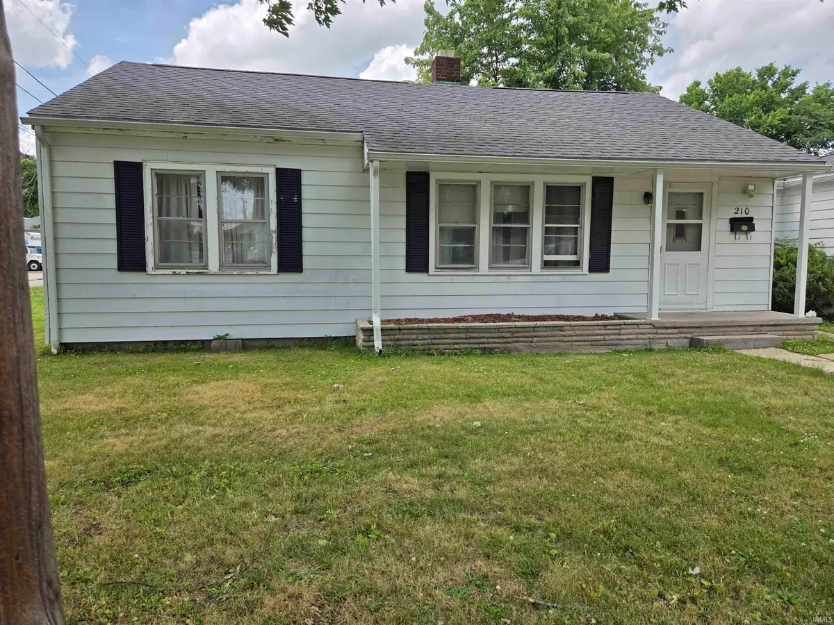 210 N 17th Street, Vincennes, IN 47591 - #1