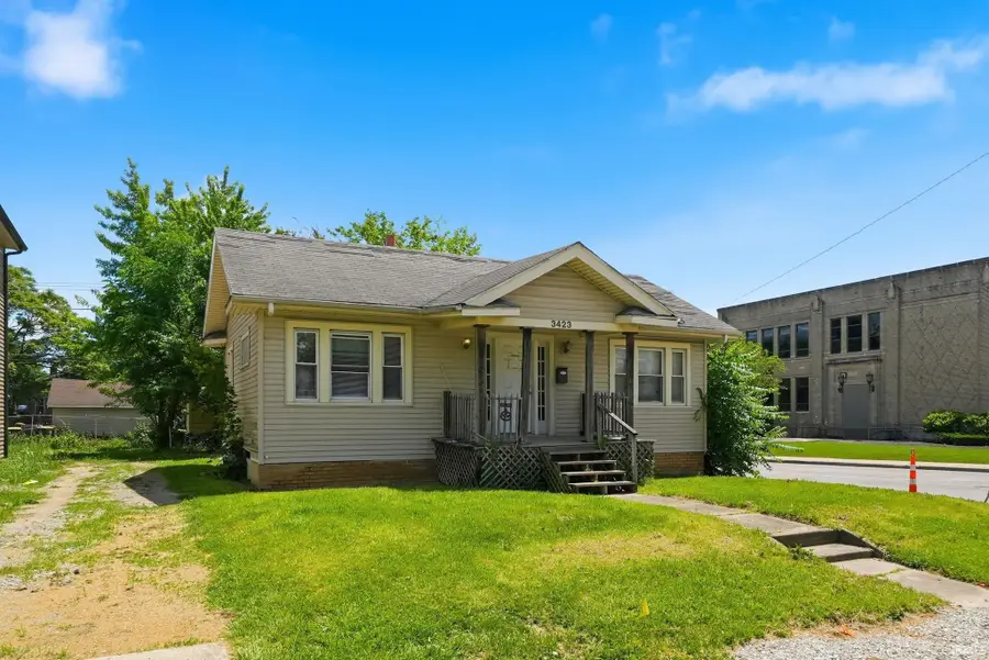 3423 S Anthony Boulevard, Fort Wayne, IN 46806 - #2