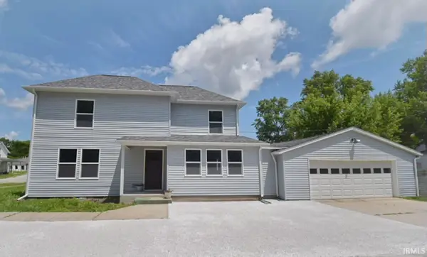 29 W 4th Street, Otterbein, IN 47970