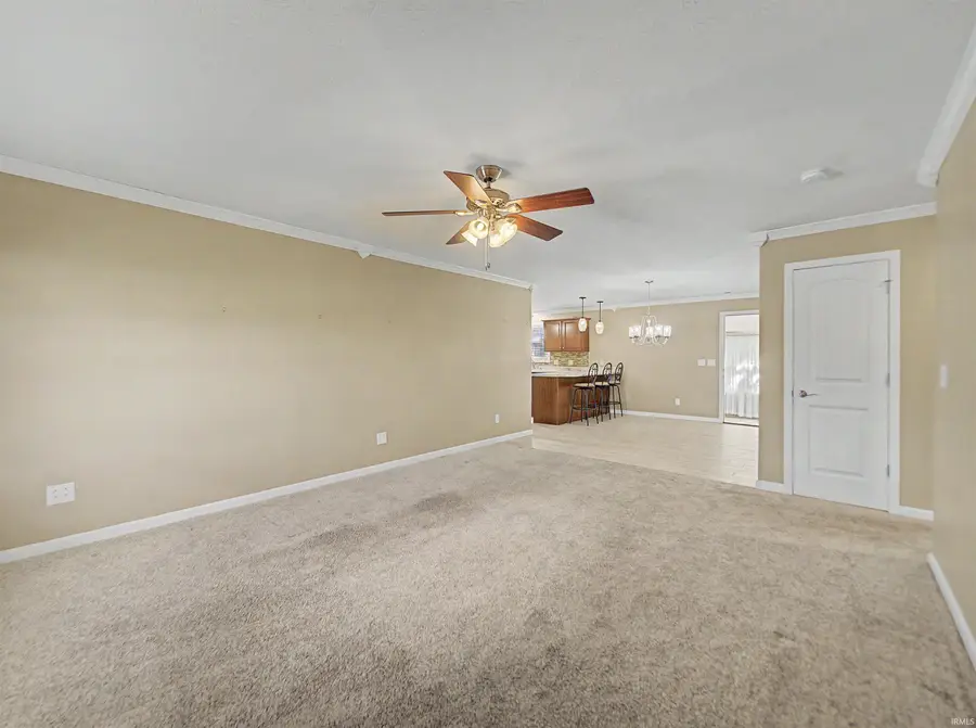 526 S Eighth Avenue, Haubstadt, IN 47639 - #3