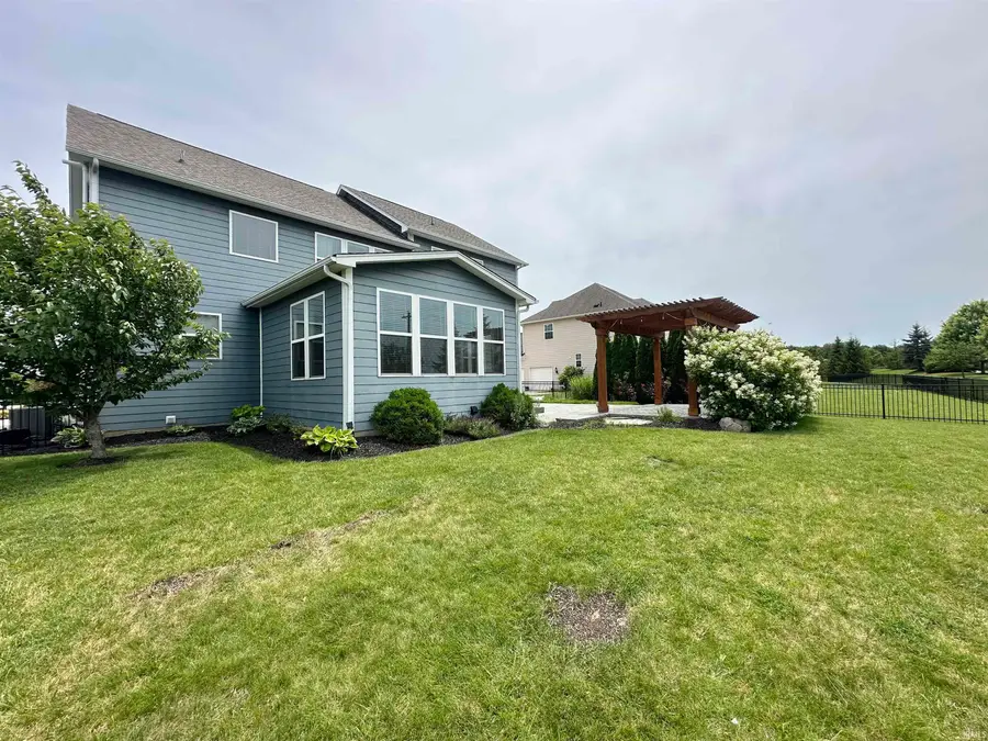 8752 Windpointe Pass, Zionsville, IN 46077 - #3