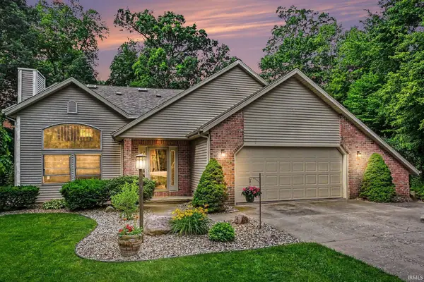 2415 W Nina Lane, Warsaw, IN 46580